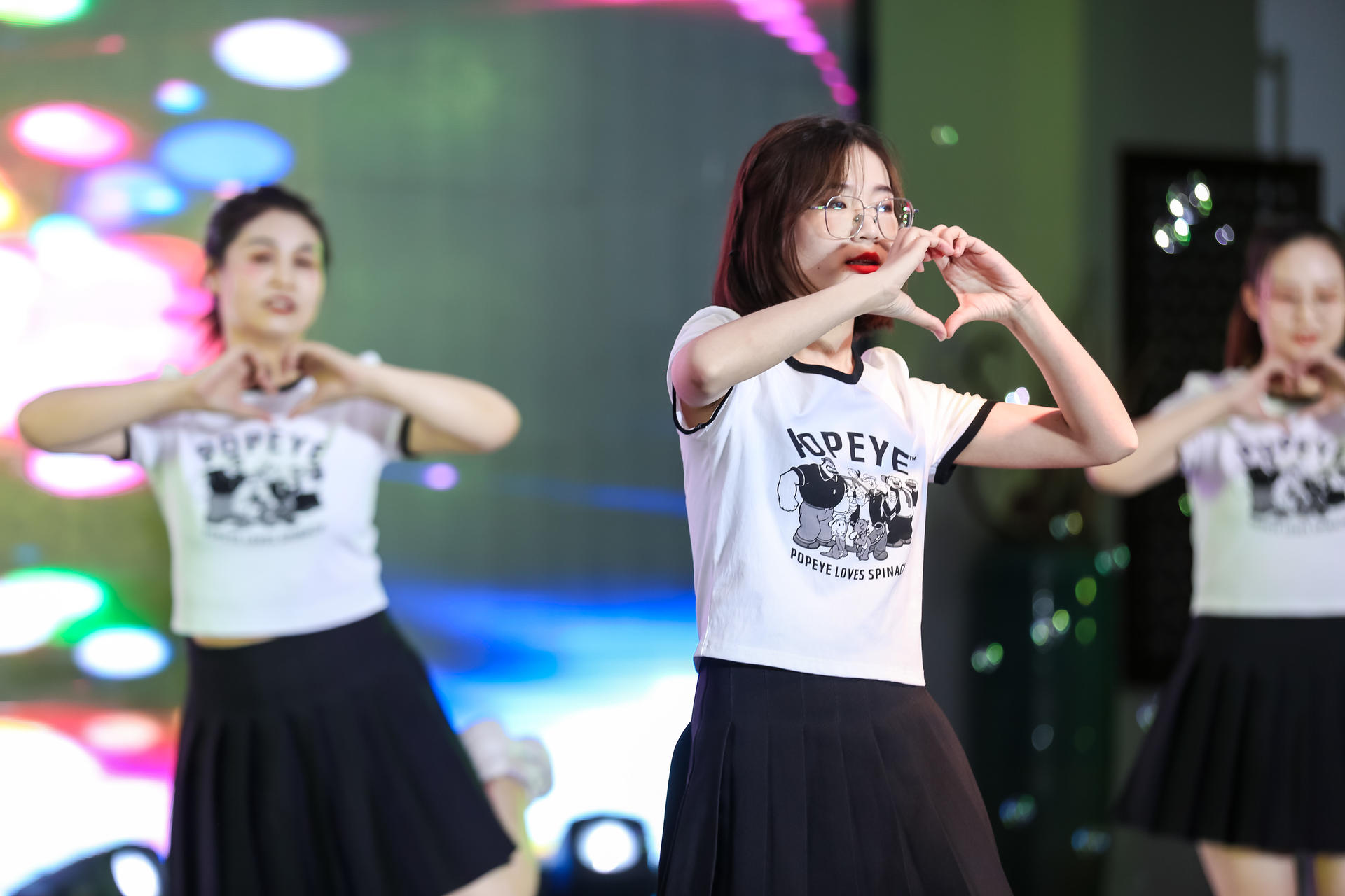 PT视讯(中国区)官网股份上市25周年庆典晚会