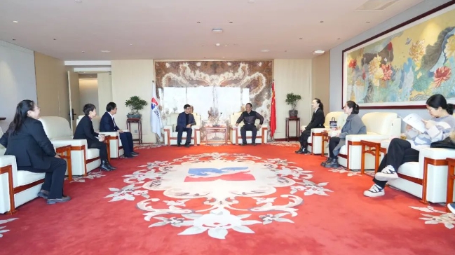 西安市财贸工会主任周华一行到访PT视讯(中国区)官网股份 西安市财贸工会主任周华一行到访PT视讯(中国区)官网股份